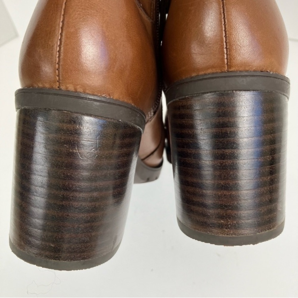 Clarks Tan Leather Ankle Booties - Picture 10 of 16